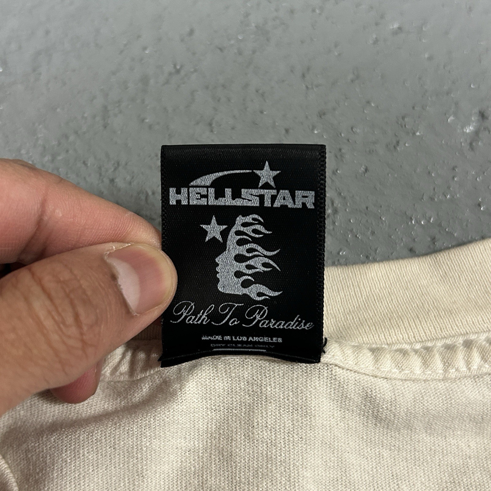 Authentic Hellstar Studios Yoga Short Sleeve Tee … - image 9