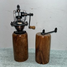 Beautiful Vintage Wood Salt And Pepper Mill Grinder Gift Set