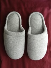 Isotoner Women  s Memory Foam Clog Slippers A96007 Terry Soft Gray US Size 7.5-8