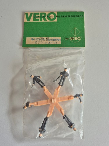 DDR VERO H0 Figuren Bahn Lokführer Heizer Arbeiter OVP 2cm Vero2