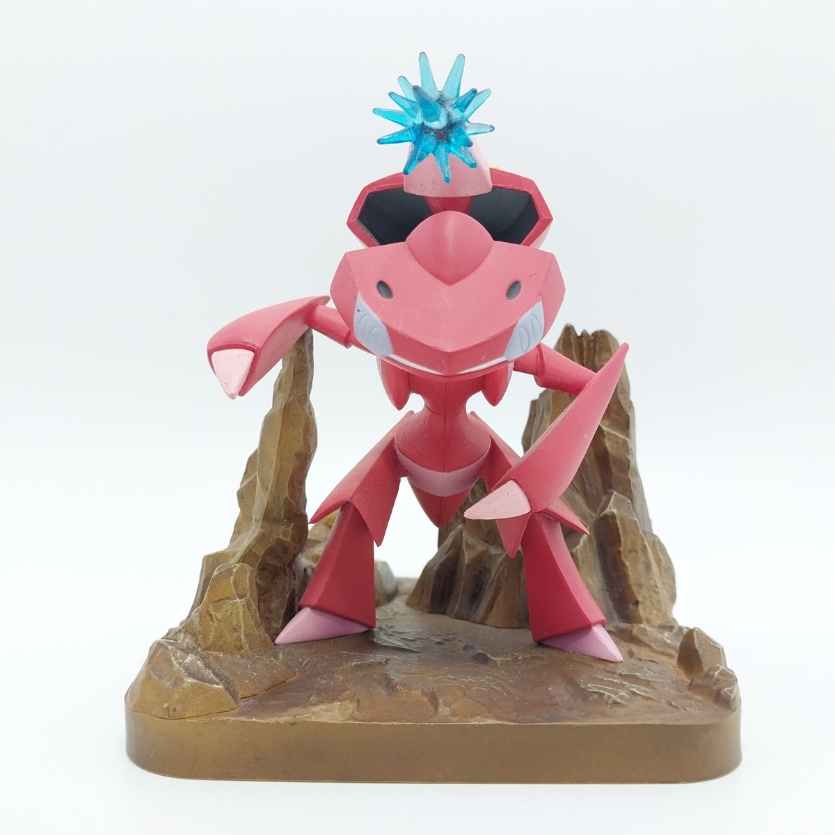 Pokemon Figure Red Genesect Vignette Banpresto Wakuwaku Kuji 2013