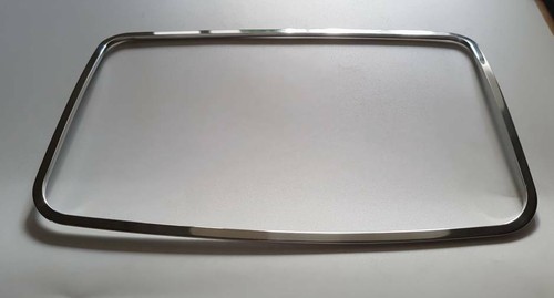 D Lexus I200-I300 Chrom Rahmen für Ablage Armaturenbrett - Aluminium - Picture 2 of 3