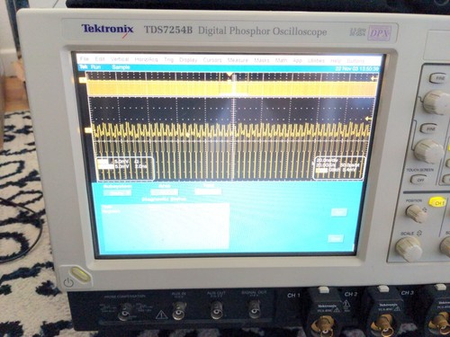 Tektronix TDS7254B Digital Phosphor Oscilloscope 2.5 GHz 20 Gs/s Opt. 2M USB E - Picture 9 of 11