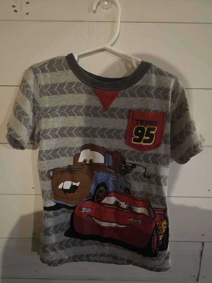 Cars Tee Boys Size 5T Shirt Sleeve Shirt Disney Cars Lightning McQueen Mater - Image 2 of 3