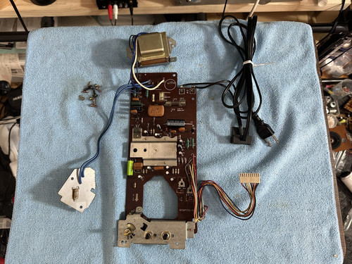 Technics SL-1600 Turntable parts original circuit board Recapped with new caps