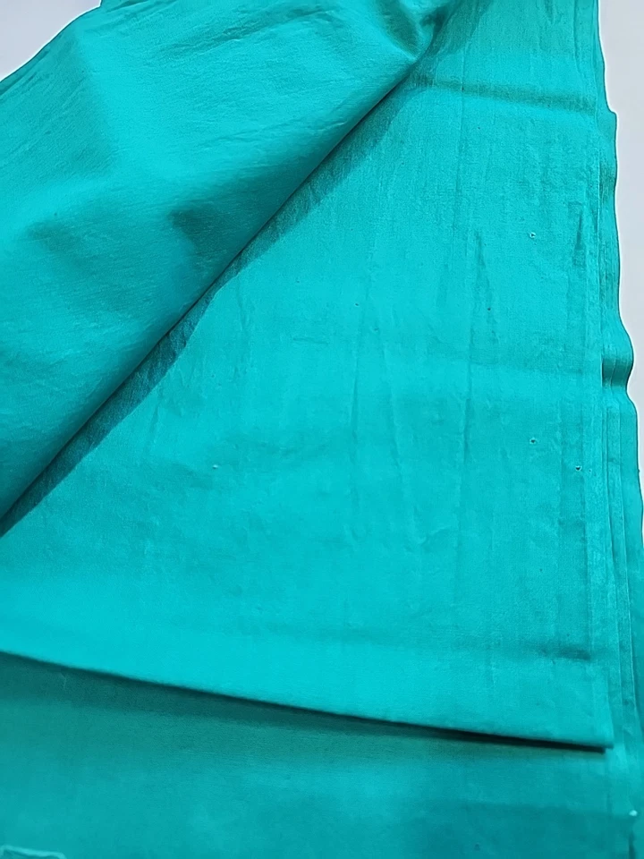 Sea Green Teal Green Cotton Sewing Craft Fabric 34.5" Wide x 143" Vtg 3.9 Yards - Image 4 of 4