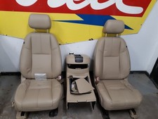 12-14 Suburban 1500 Front Set Seats Console Tan Leather 12-14 Suburban 1500 Front Set Seats Console Tan Leather