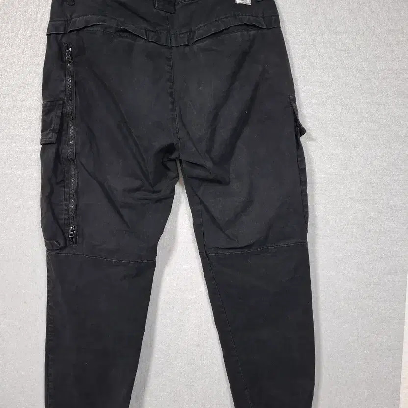 CP Company Cargo Jogger Pants Black Size 30 thumbnail 6