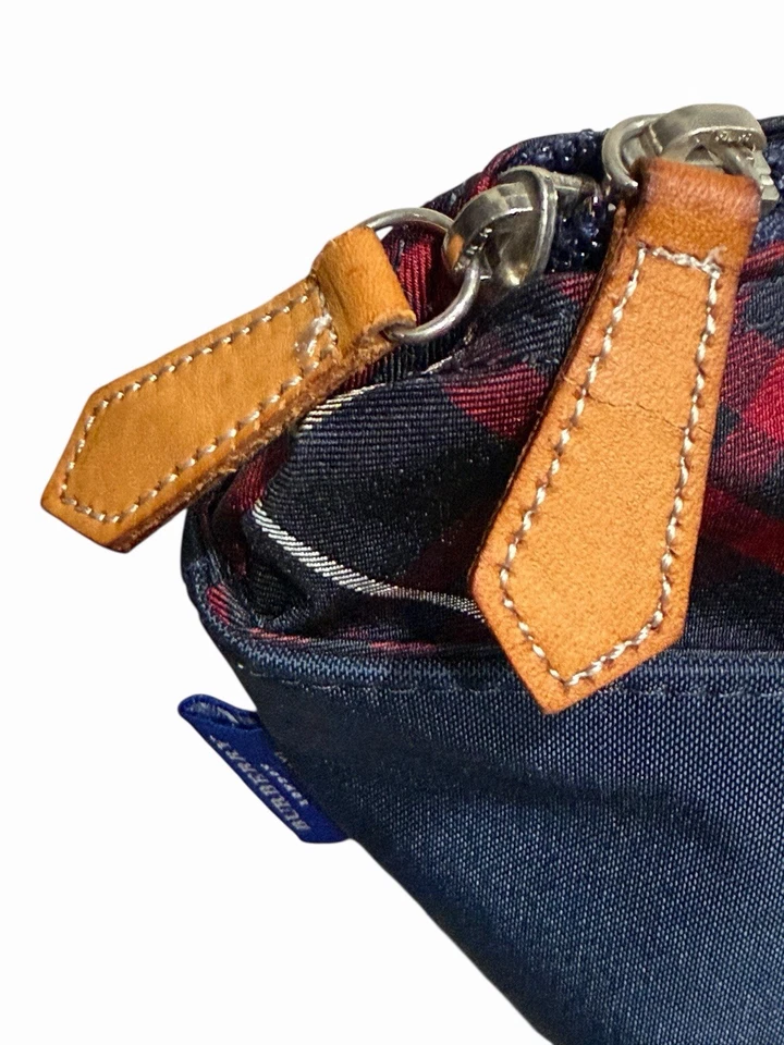 Bolso de Mano Burberry Blue Label London Azul Marino Nailon Cuero Rojo Negro Nova Check Foto 4 de 4