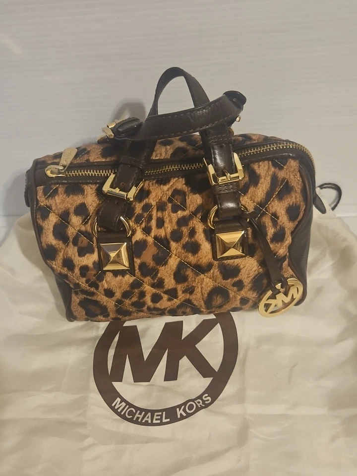 Bolso de Mano Michael Kors Piel de Becerro Estampado Guepardo Leopardo AV106 Foto 2 de 4