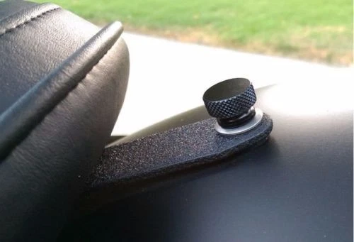 2x For Harley Davidson Seat Bolt Black Anodized CNC Billet Rear Mounting Screws - Imagem 3 de 4