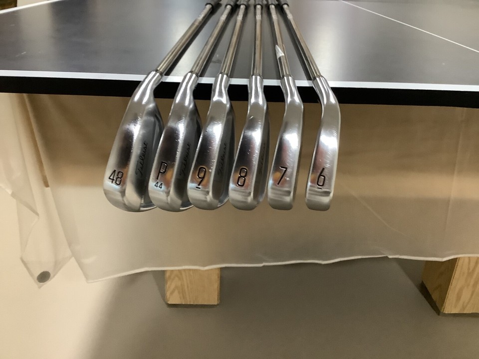 Fers De Golf Titleist T150 2023 - Gaucher / 7-PW+GW / Flex Régulier - Aciers N.S.Pro