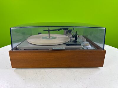 KLH Model Twenty Four FM Radio Turntable For Parts or Repair