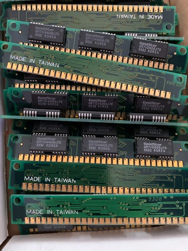 4 x 1MB Simm Speicher 30-polig 3-Chip Goldstar GM71C4400BJ70 - Bild 2 von 4