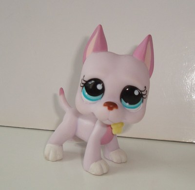 Figurine Littlest Pet Shop Hasbro – Chien Dogue Argentin 2583 – Occasion