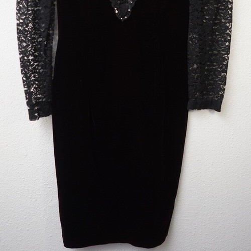 Scott McClintock Lace and Velvet Vintage Dress measured as Size 6 - Picture 3 of 8