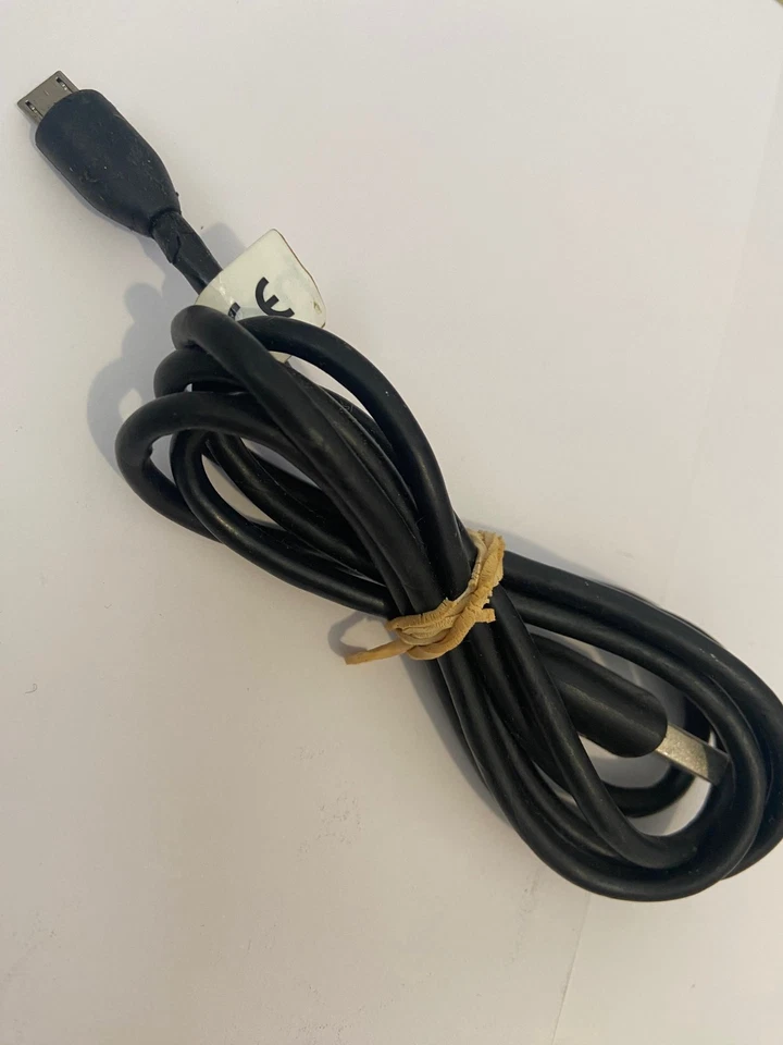 HTC Micro-USB Data Connectivity Charging Cable Original Black Very Good Conditio - Image 2 of 3