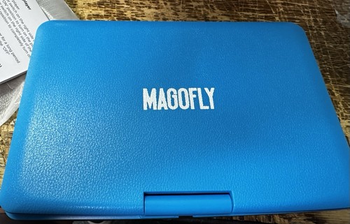 MAGOFLY Portable DVD Player. Model PDV101 - Picture 5 of 9