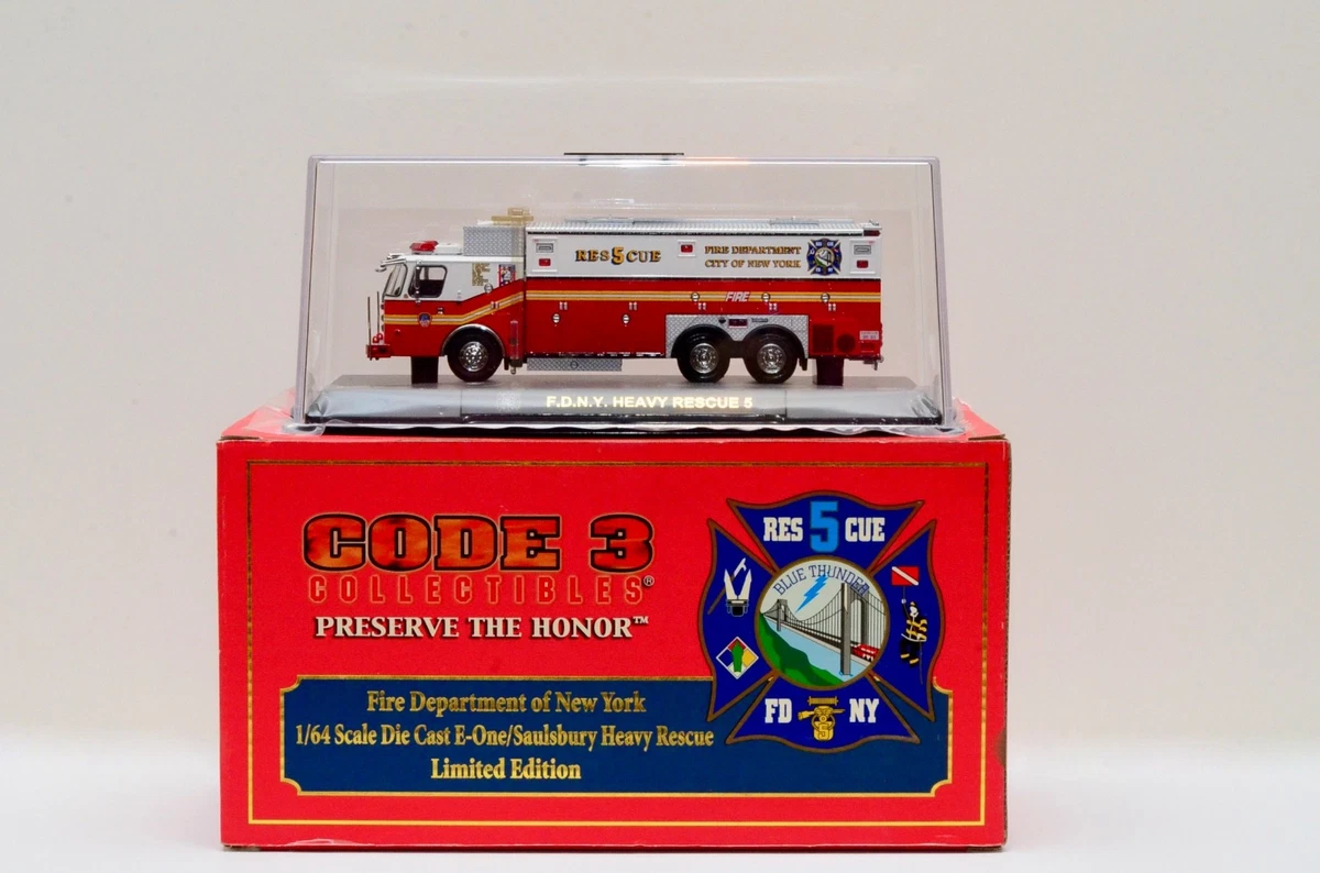 【即日発送】【未使用】CODE3 FDNY ニューヨークファイア 消防車 新品】CODE3 FDNY ニューヨークファイア ニューヨークヤンキース消防車