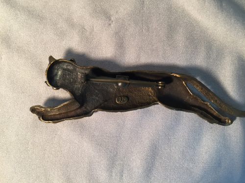 Vintage Estate Find JJ Jonette Jewelry Pewter Engraved Leaping Tiger Brooch Pin - Picture 2 of 2