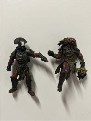 Uruk - Hai The Lord Of The Rings Play Along 3  Figure Pvc Toy Lot Of 2 READ