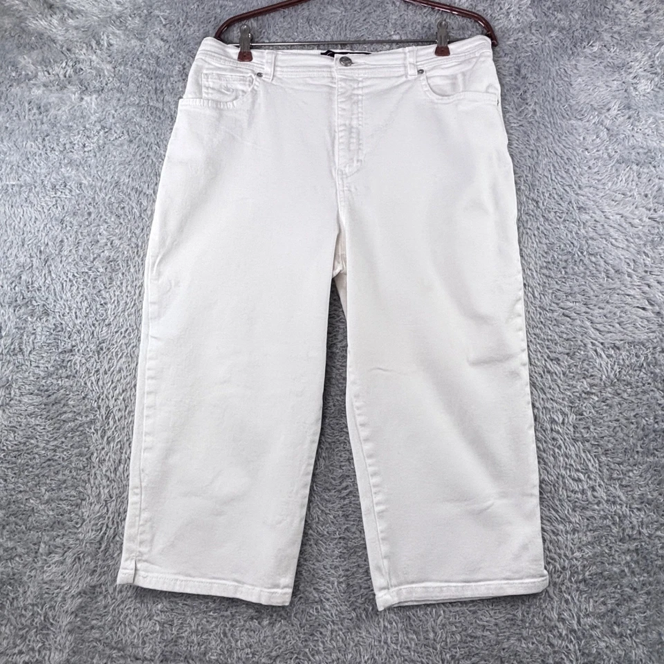Gloria Vanderbilt Women's Size 14 White Capri Cropped Straight Leg StretchCotton - Image 2 of 4