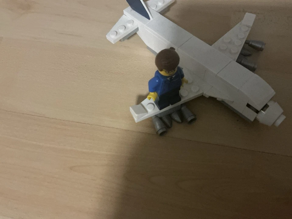 LEGO 40146 Lufthansa Plane, Foto 3 von 4