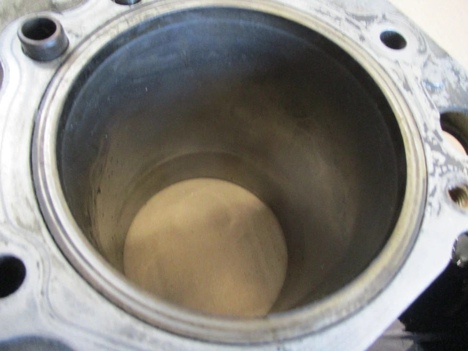 Cylindre / piston 34K00 pour Yamaha 600 XT Ténéré - 34L - 43F - 55W - Photo 4/4