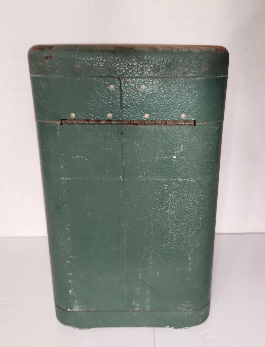 Vintage Coleman Lantern Model 635 Globe660 Mantle 1111