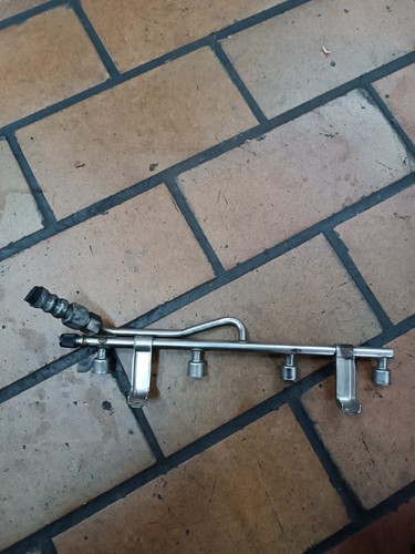 Original Opel Astra G Meriva A 1.6 Z16XE Einspritzleiste Düsenstock