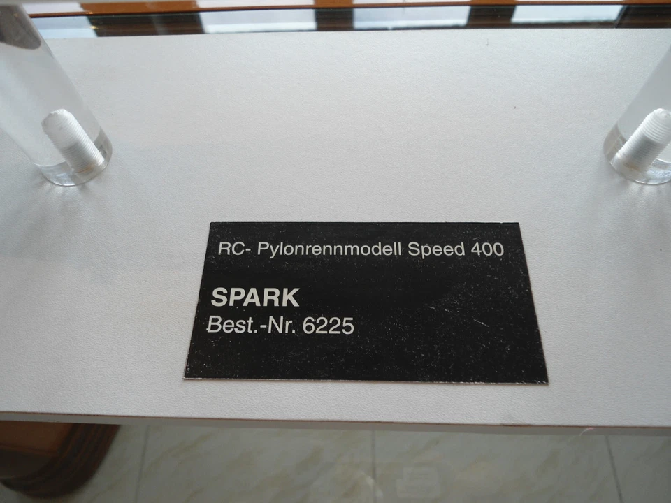 GRAUPNER   SPARK - Bild 2 von 4