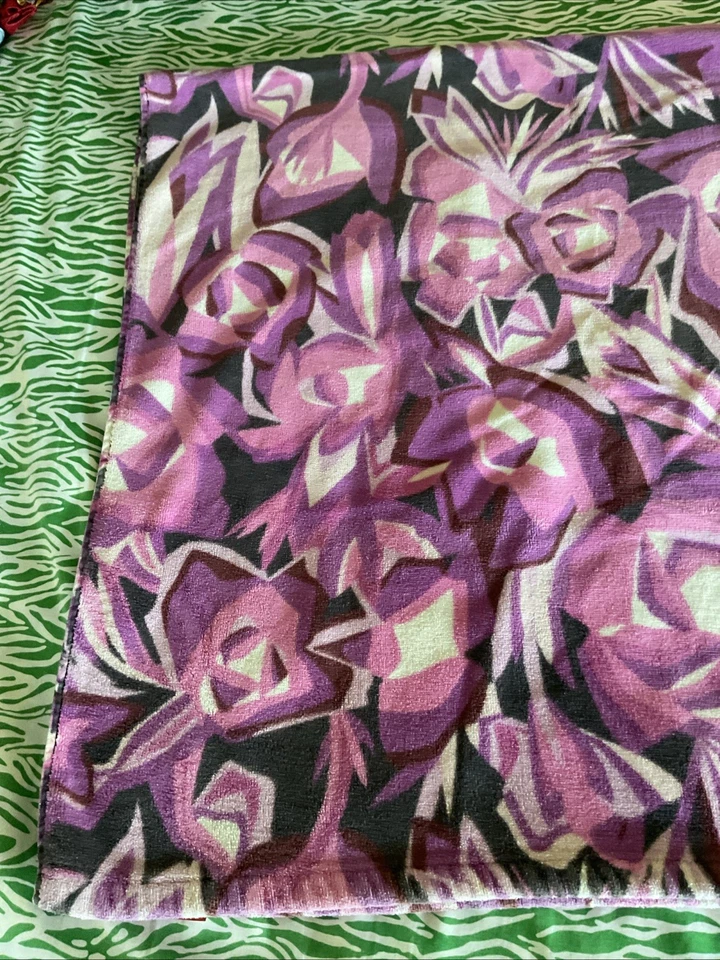 2 toallas de baño Missoni For Target púrpura floral con zig zag negro Foto 4 de 4