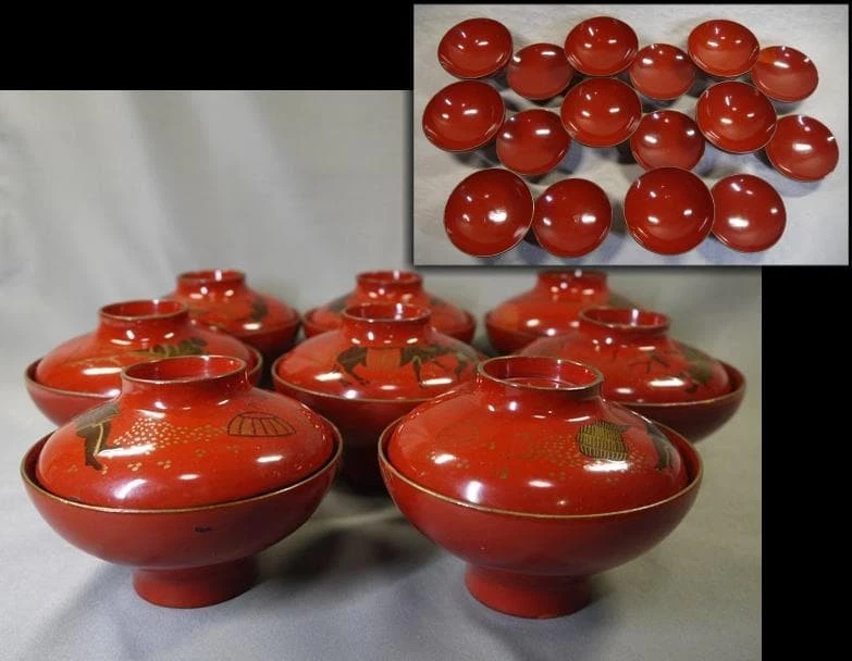 Antiguo juego de 8 cuencos de sopa de laca japonesa con diseño de arroz de humor madera Foto 2 de 4