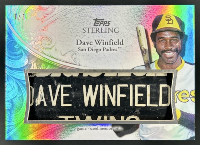 2025 Topps Sterling Dave Winfield Bat Nameplates #1/1 Padres