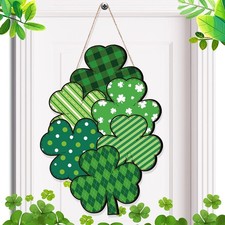 St Patrick's Day Front Door Sign Wooden Lucky Shamrocks Plaque Wreath Ornament..