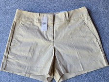 Ann Taylor Women's Shorts Khaki Beige Flat Front Mid-Rise 4.5" Inseam New