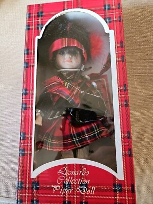 Leonardo Collection Piper Puppe
