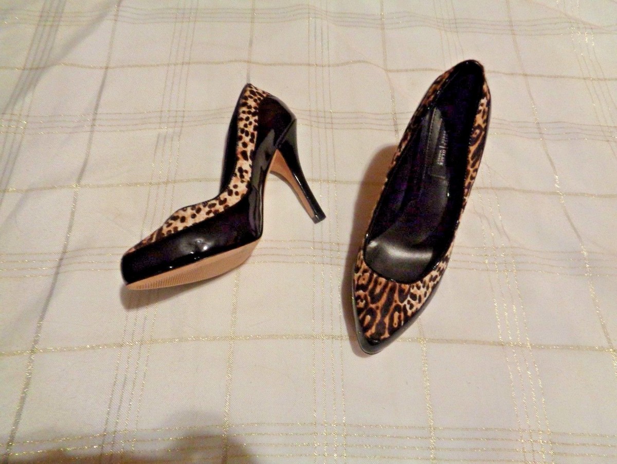 white house black market marigold leopard print pointed toe  display picture 1