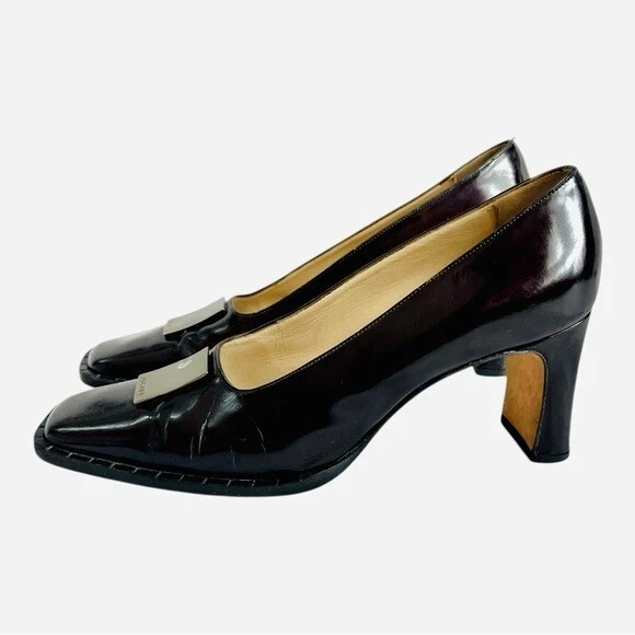 Vintage Escada Black/Brown Leather Pumps Metal Logo Stiletto Size 7B - Image 4 of 4