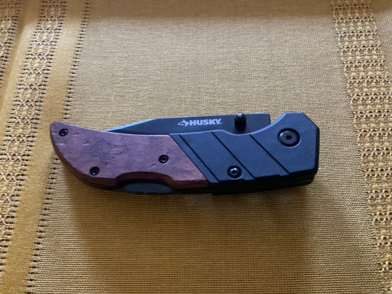 HUSKY FOLDING LOCK BLADE KNIFE 7.5 INCHES WITH WOOD HANDLE SEE PICS