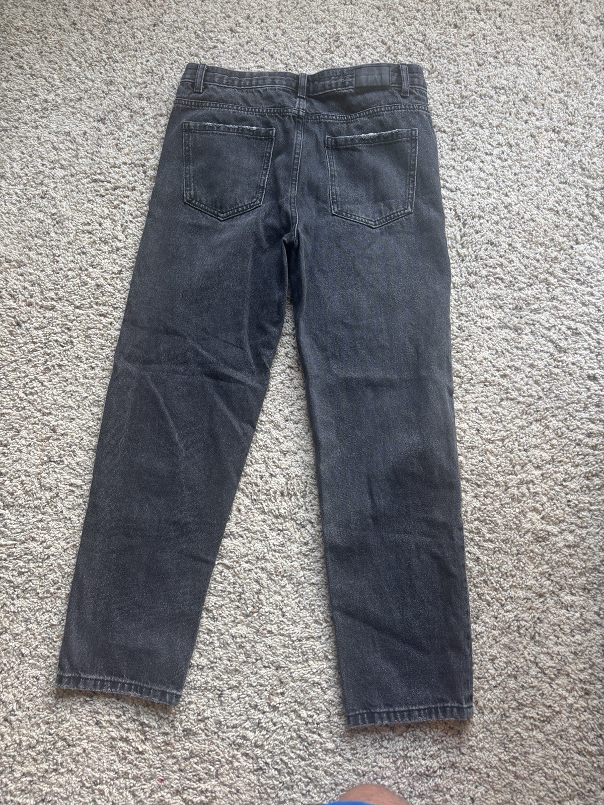 Picture 2 of 3