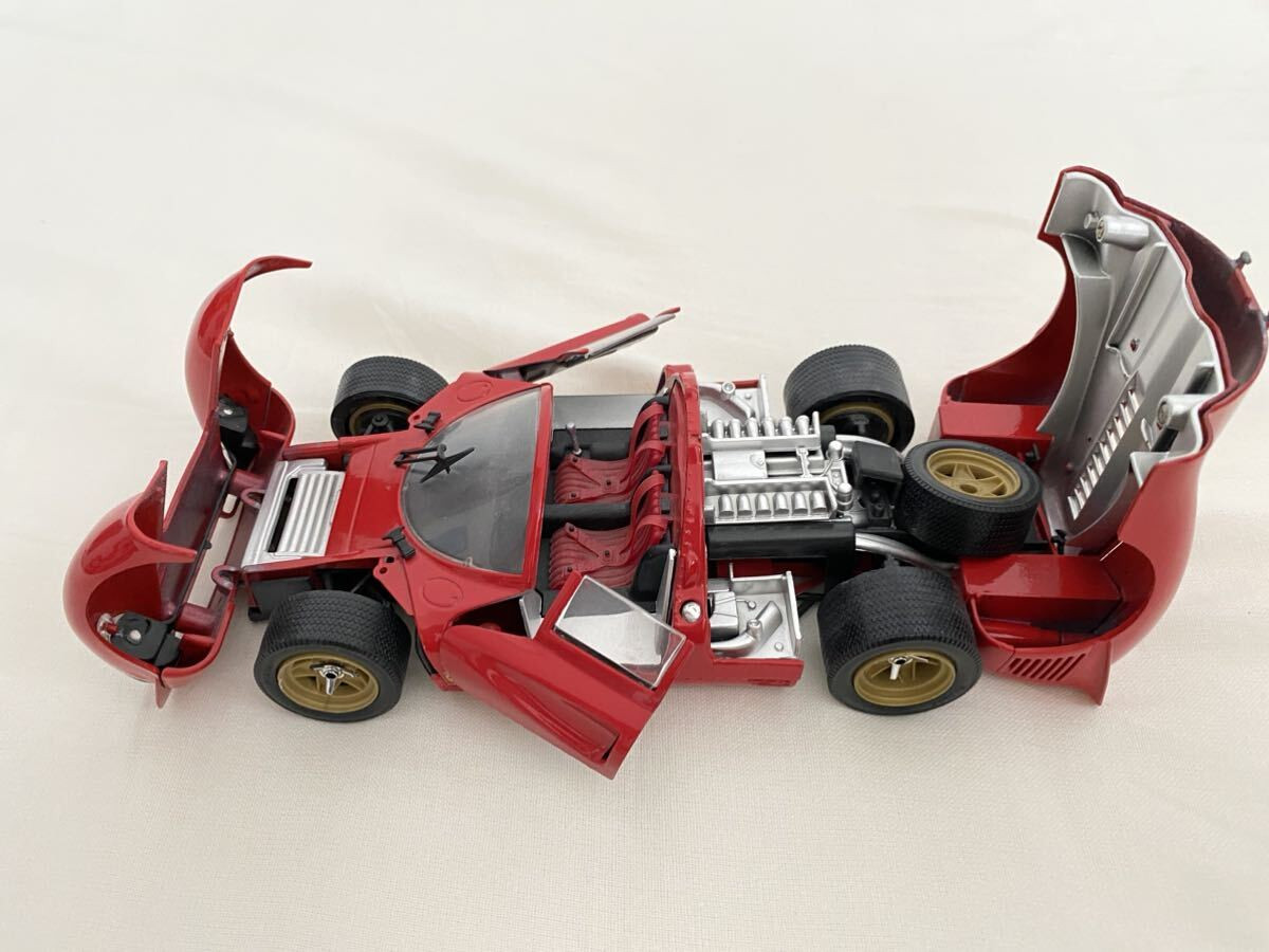 ミニカー1/18 Ferrari 330 P4 ミニカー1/18 Ferrari 330 P4 - メルカリ