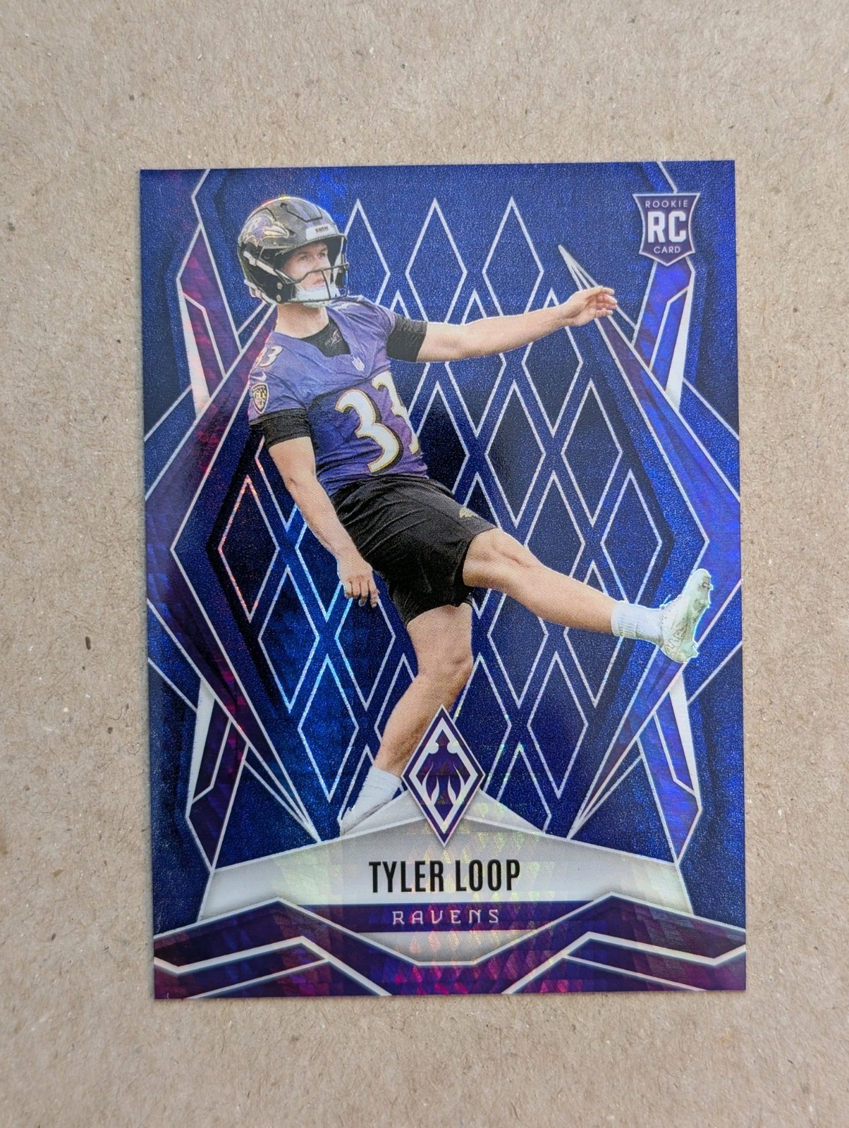 2025 Panini Phoenix - Rookies Tyler Loop #202 Blue Hyper /199 (RC)