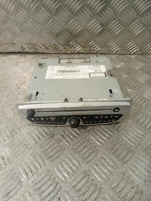 RENAULT SCENIC STEREO RADIO CD PLAYER HEAD UNIT 281155040R #9 2009