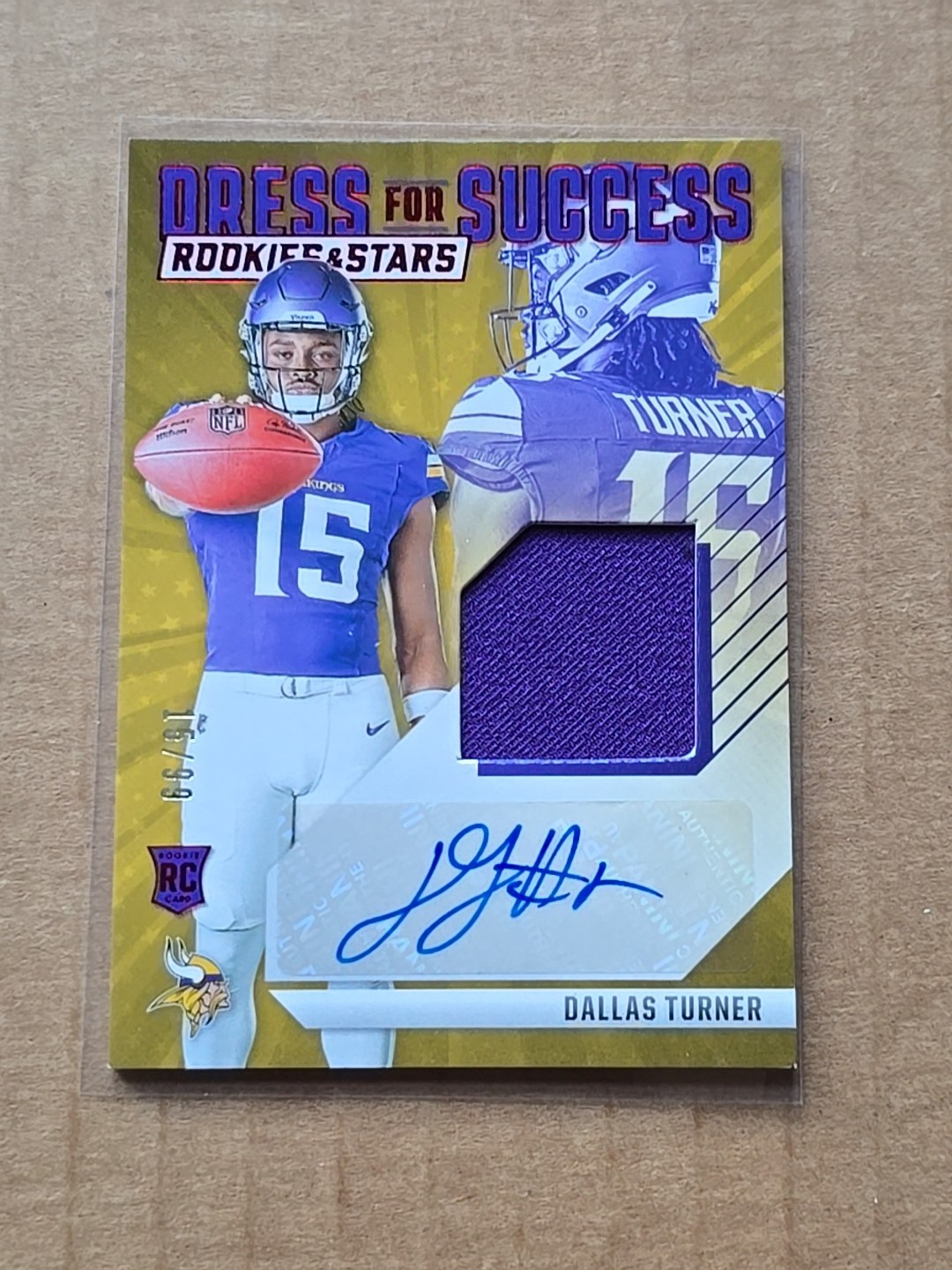 Dallas Turner Panini Rookies & Stars Dress for Success Autograph Relics #DFSDTR Base
