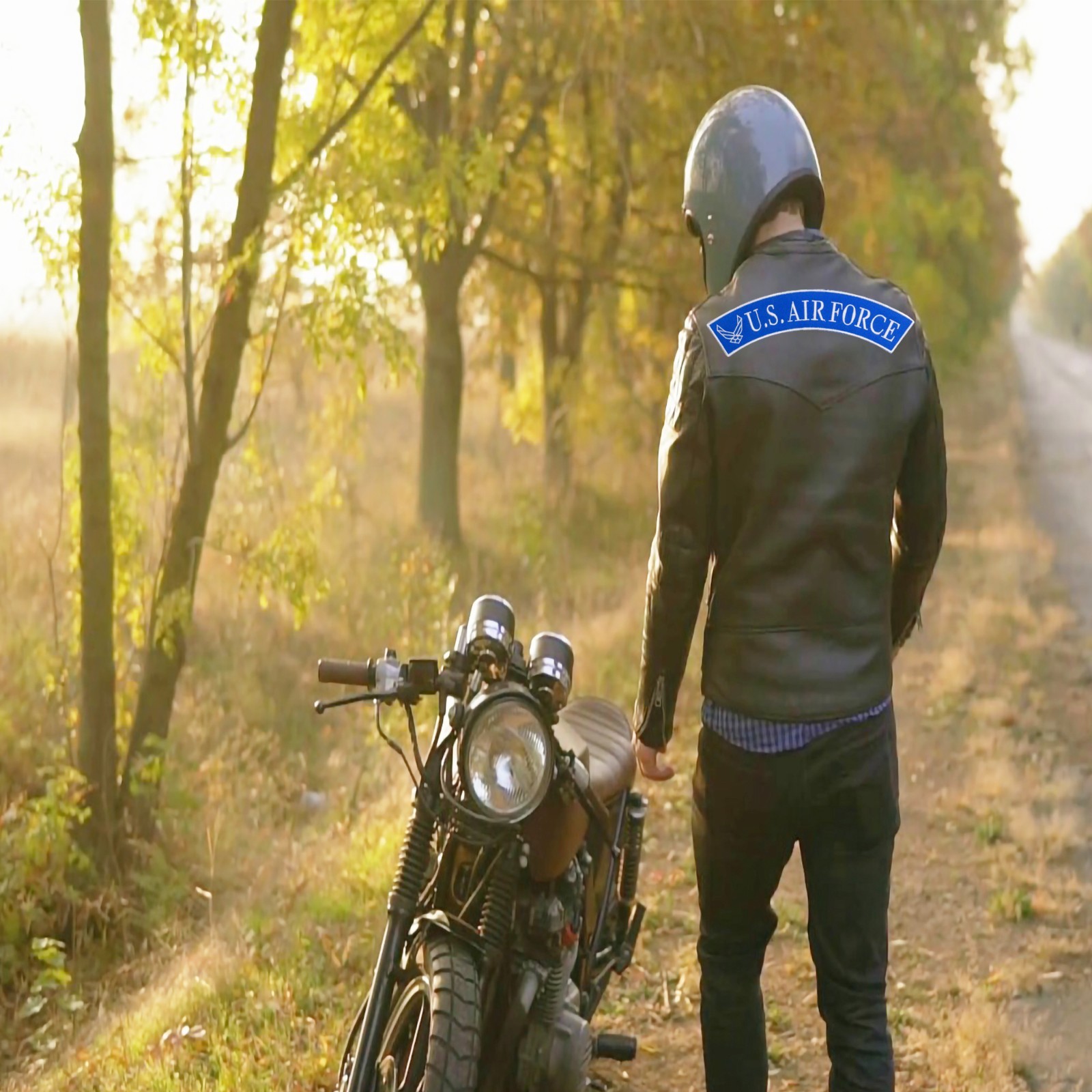 Picture 3 of 4