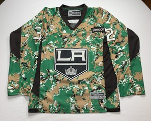 la kings camo jersey