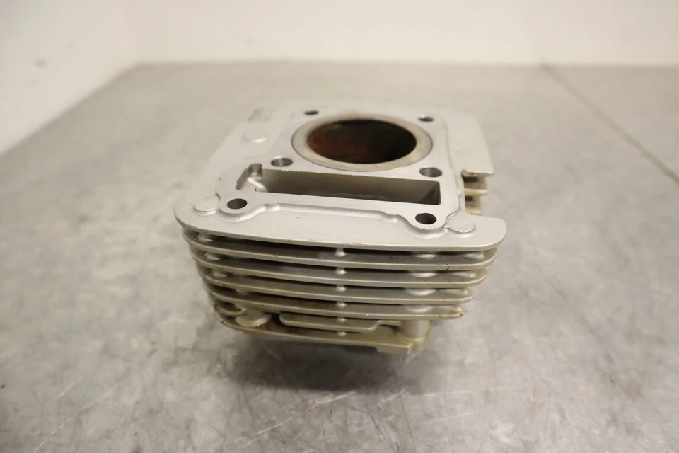 CABEÇA DE CILINDRO DO MOTOR YAMAHA TTR125 TTR125E TTR125L TTR125LE - Imagem 2 de 4