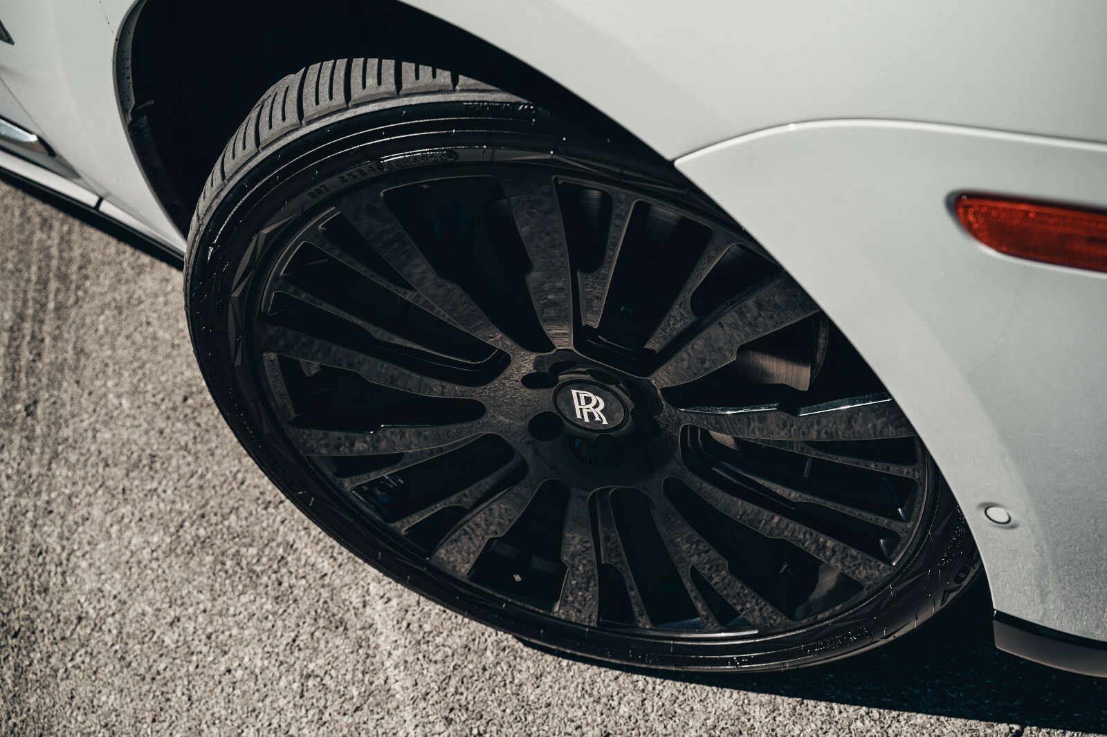 2020 ROLLS ROYCE CULLINAN RIMS 