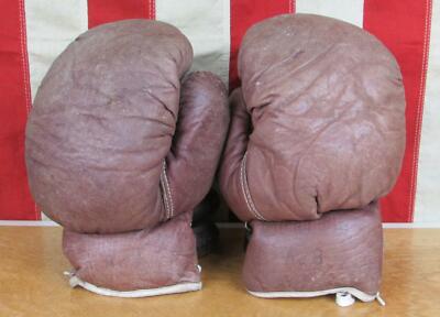 Vintage 1950s Globe Leather Boxing Gloves A28 Oxblood Red Small
